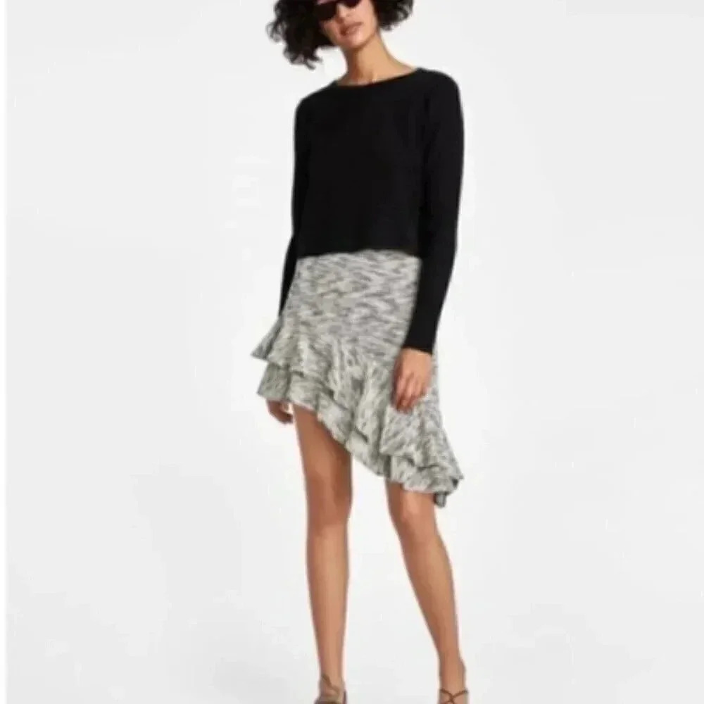 Zara Basic Skirt Knit Skirt Size Medium